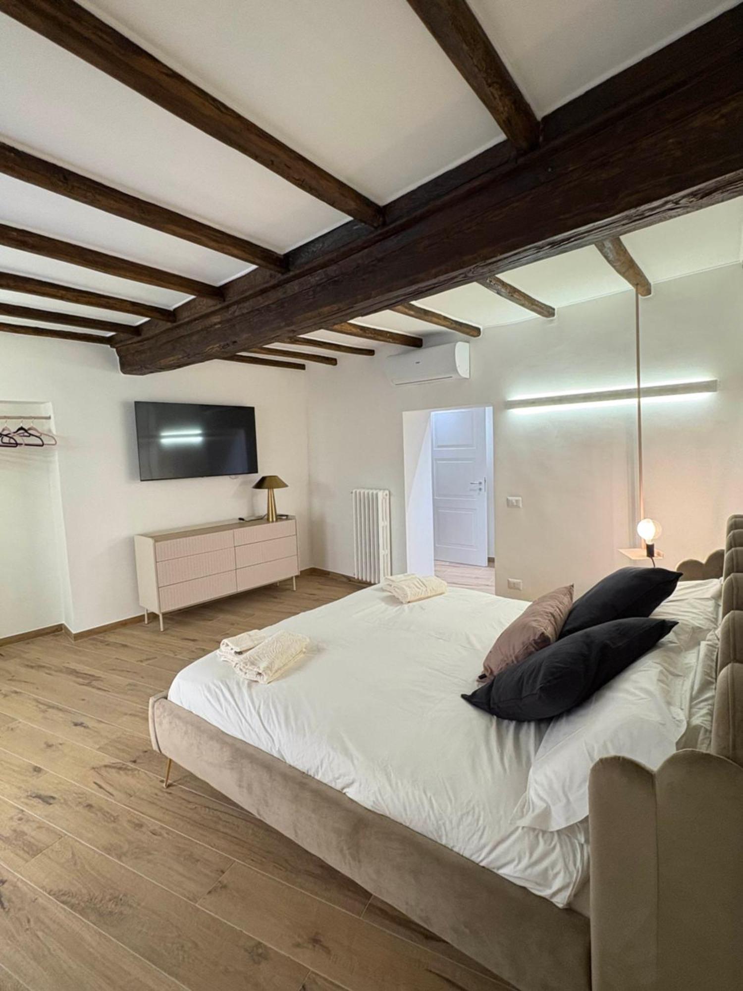 Corso Italia 111 Guest House Вітербо Екстер'єр фото